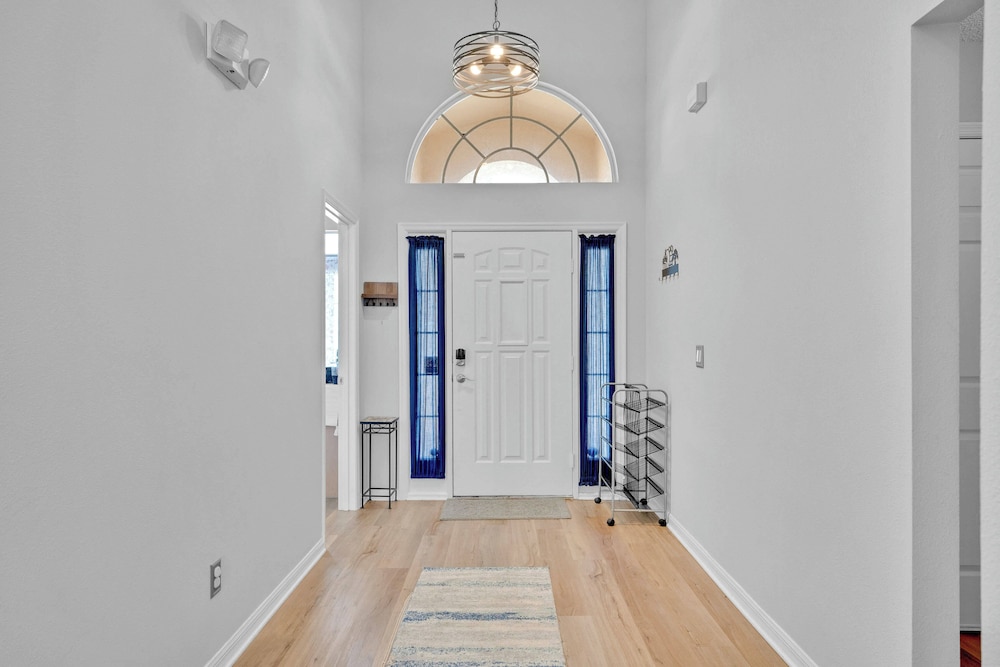 Enchanting Vacation Haven - Image 1