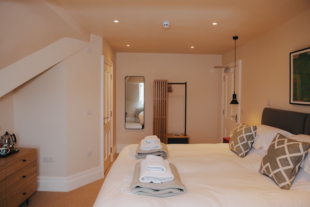 Eastfield Lodge