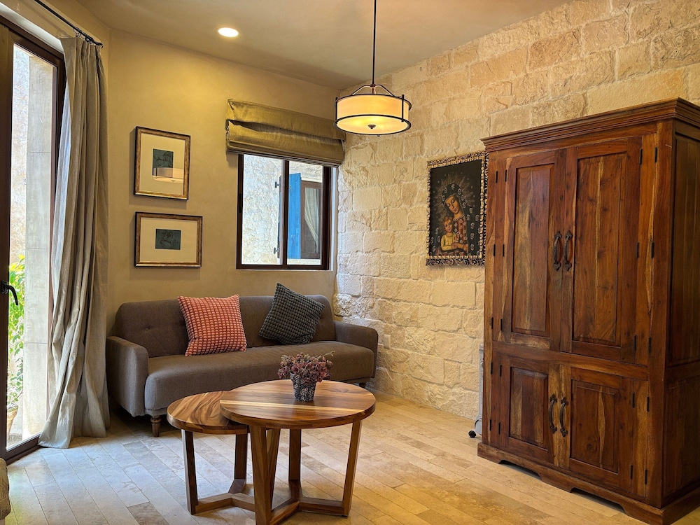 Loft Carrara
