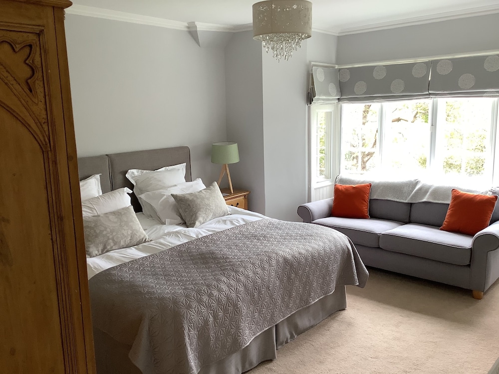 Cruachan House