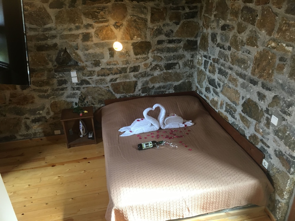 Stratos Villas