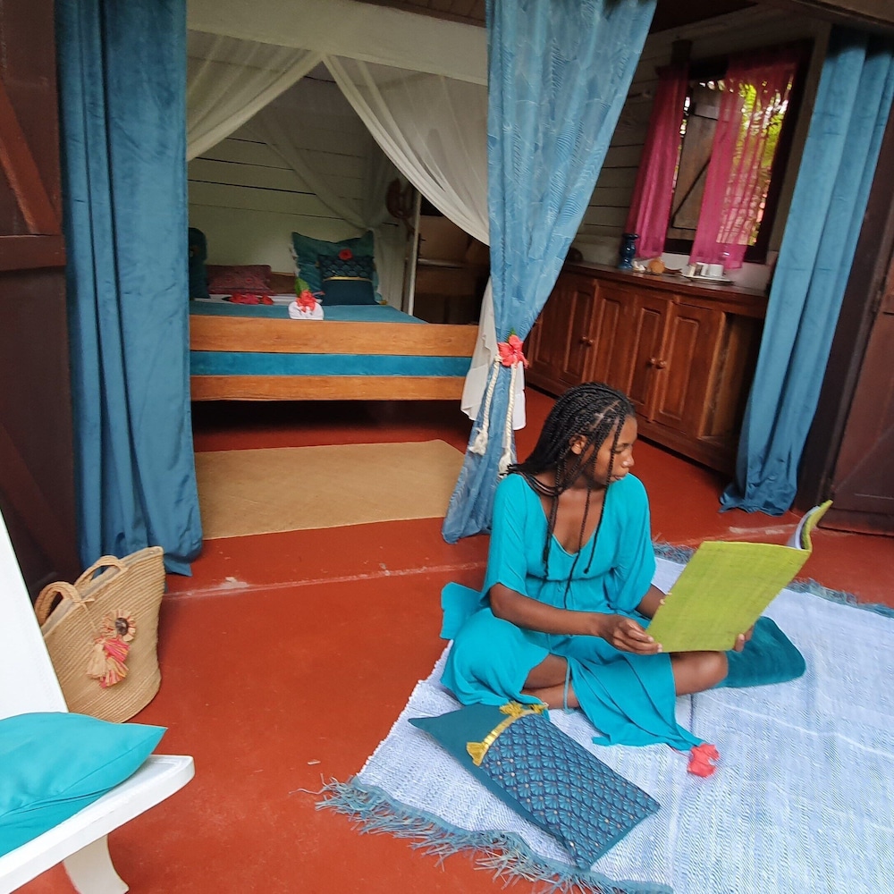 Ravoraha Ecolodge