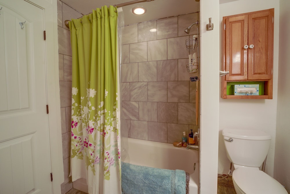 Strawberry Cabin Rental w/ Deck  Mountain Views! - Property Image 16