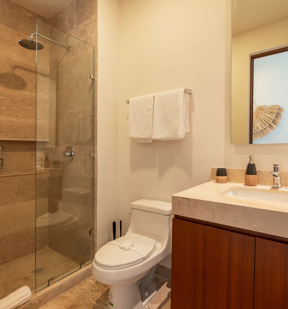 NHOA 312C Lux 1BR Condo in Aldea Zama
