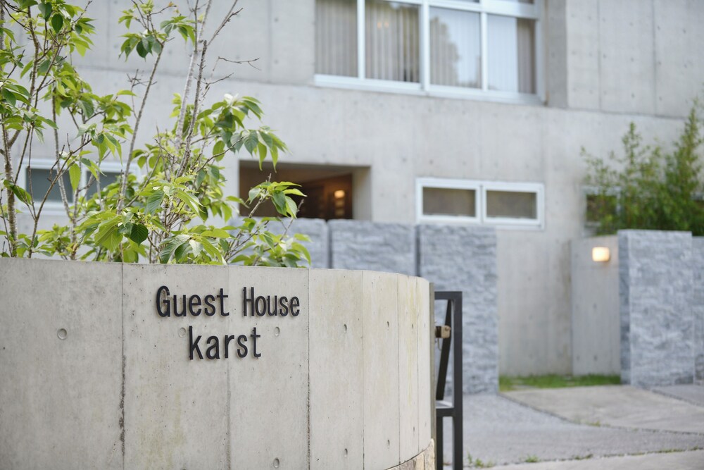 Guest House Karst