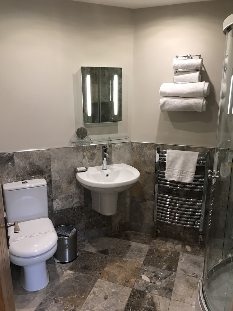 Barncroft Luxury Guest House