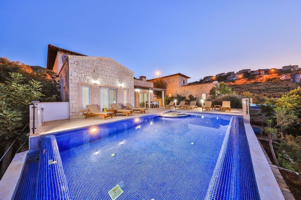 Villa Basil