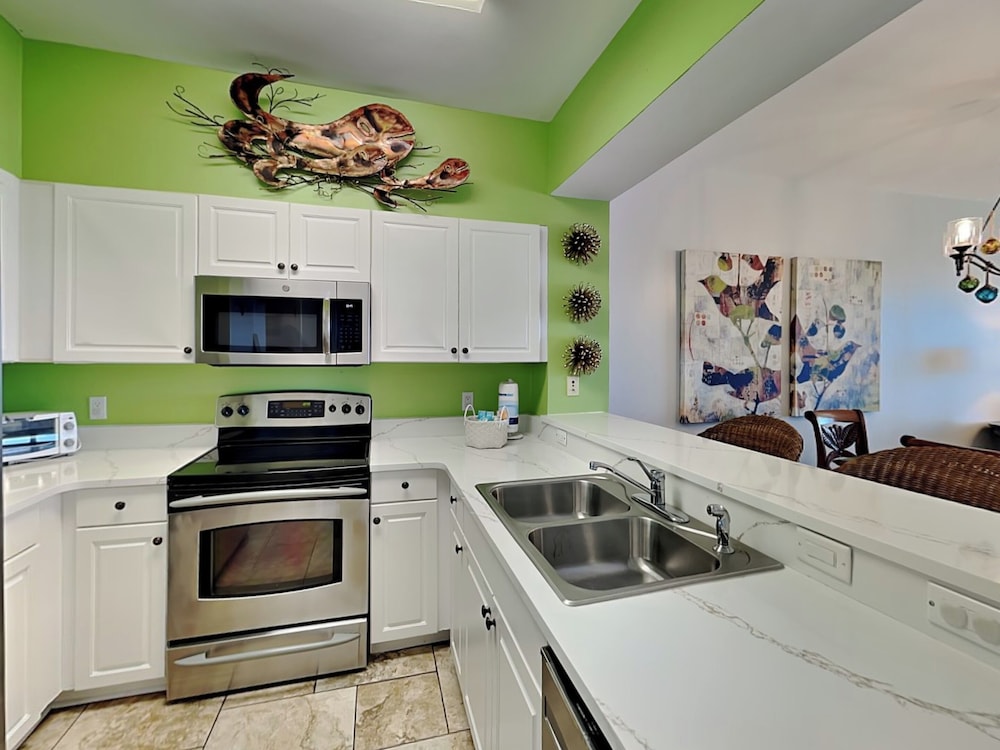Windemere #1303 by Southern Vacation Rentals