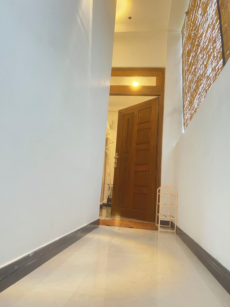 The Villa Sea Breeze