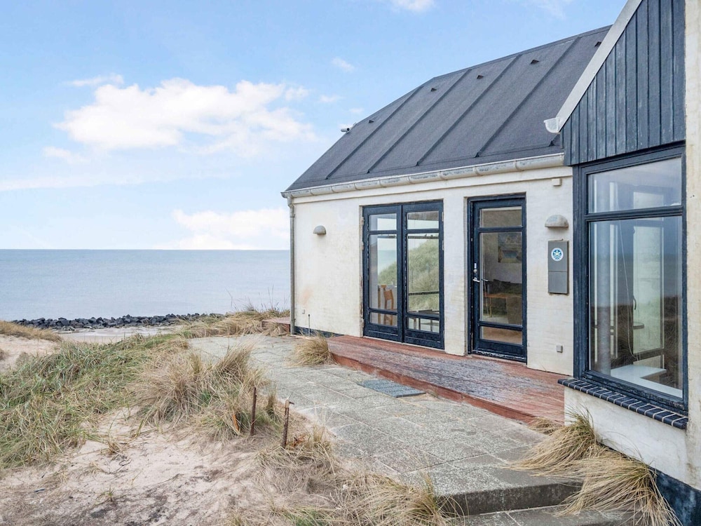 5 Star Holiday Home in Hjorring