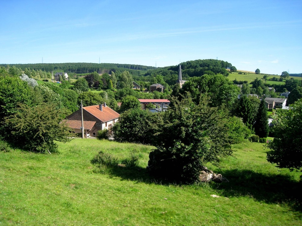 Photo 8