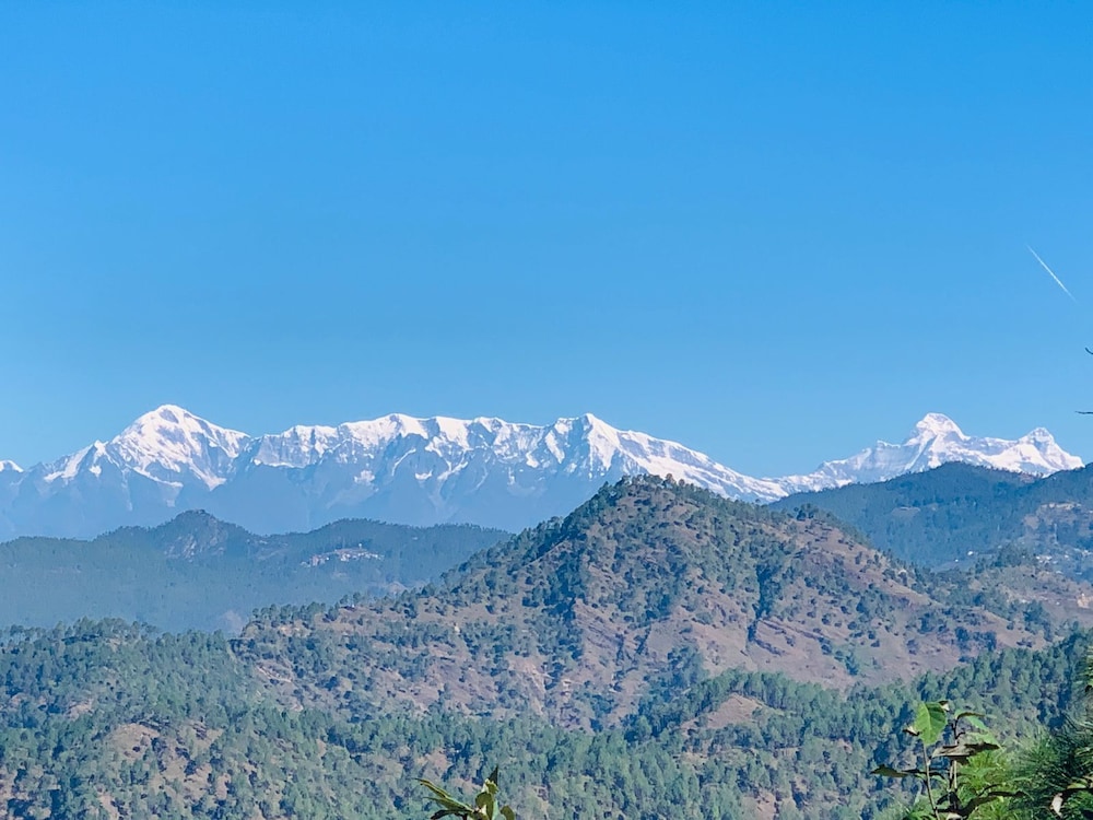 Itmenaan Estate