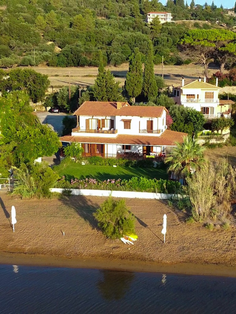 Alekos Beach Houses - Alekos Beach Complex