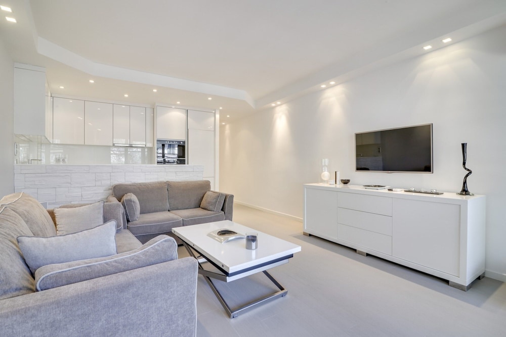 Beautiful, Cosy, Quiet Flat With Terrace - Cannes photo 4