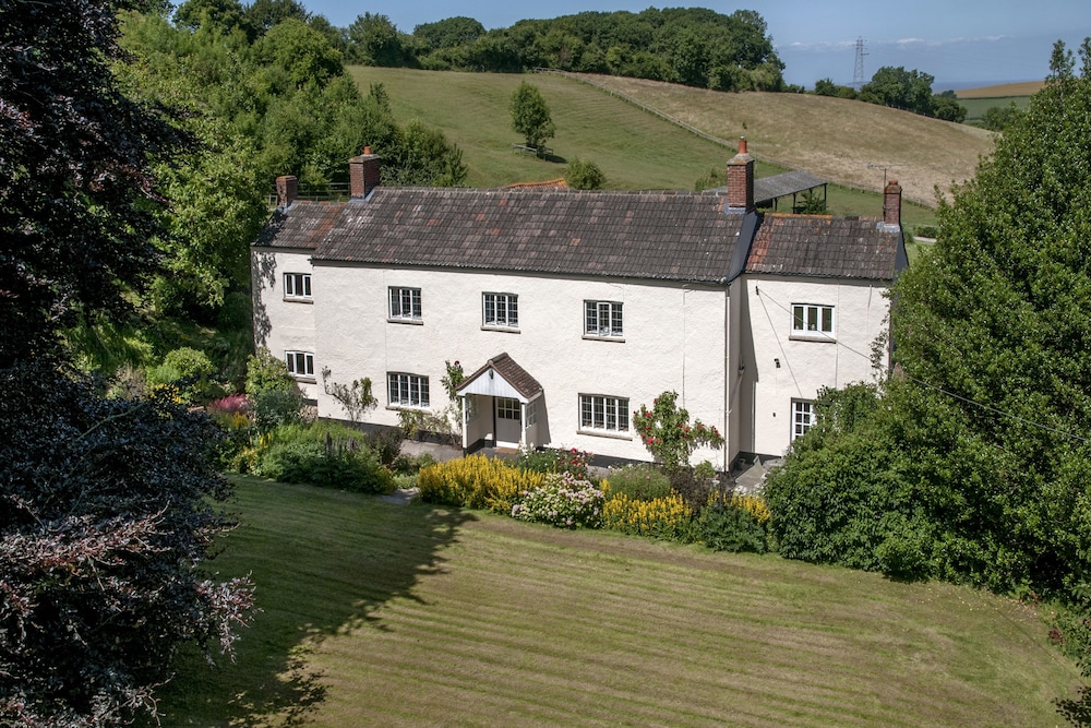 Pardlestone Farm – Self-Catering Cottages