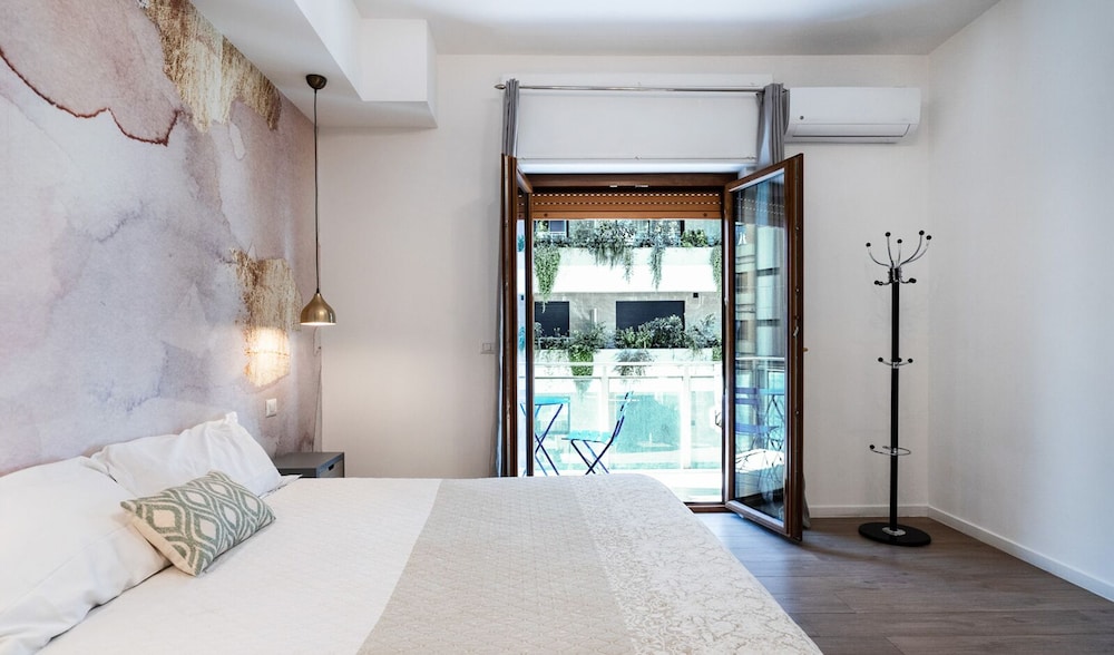 BARIROOMS  Melo Suites