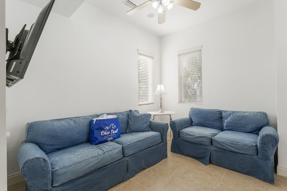125 Twelfth Street - Laguna Beach view 4