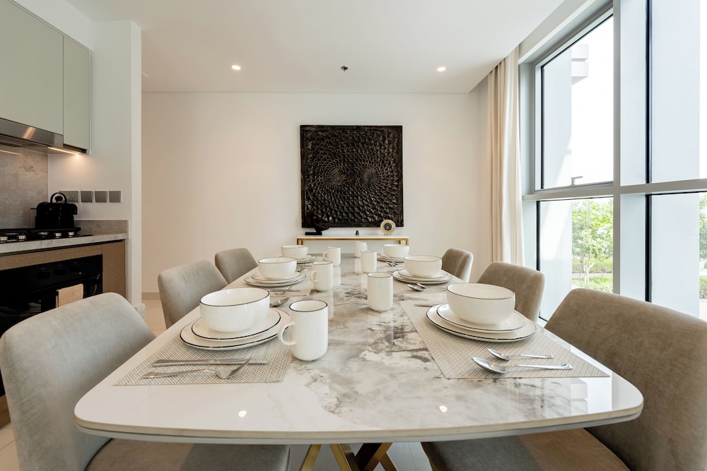Beach Isle Residences- Emaar Beachfront