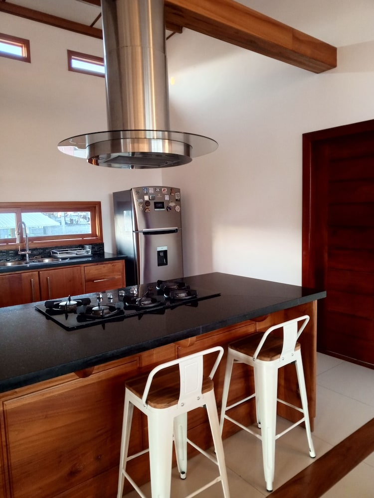 Galapagos Coliving Ecuador Casa Tuna