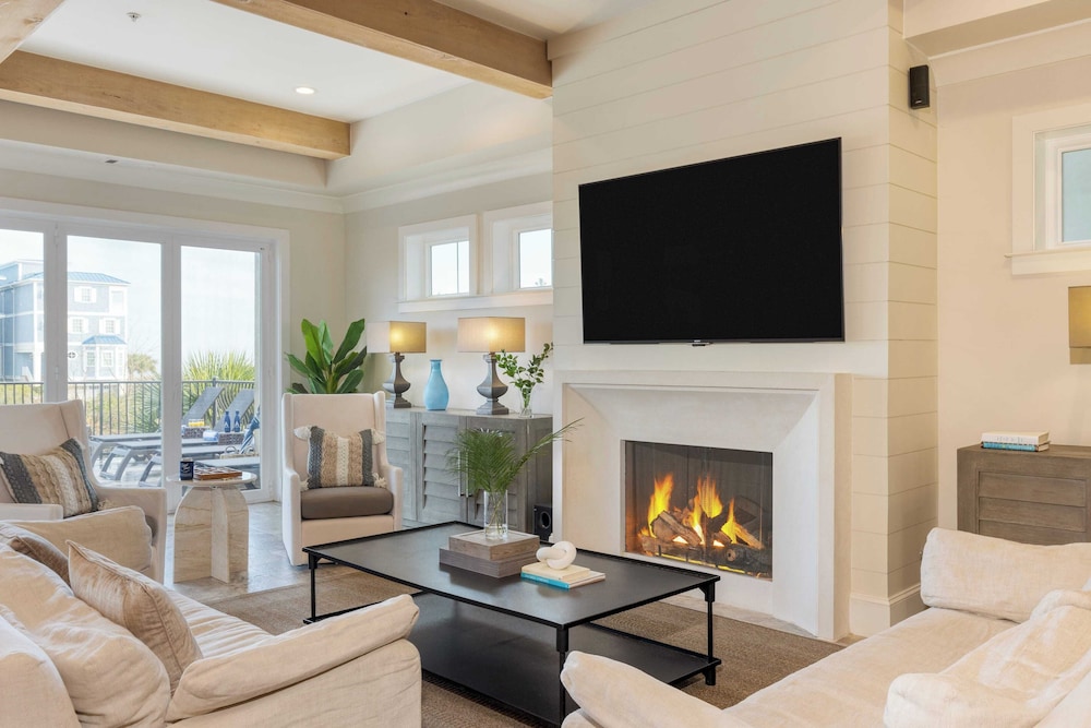 Sleeps 48, 2 Homes w/ Private Beach Access Bradley Circle Buyout by Avantstay