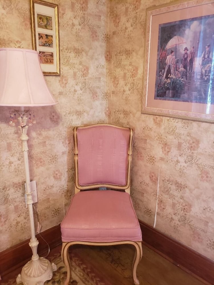 Historic Philip Houston House - Property Image 19