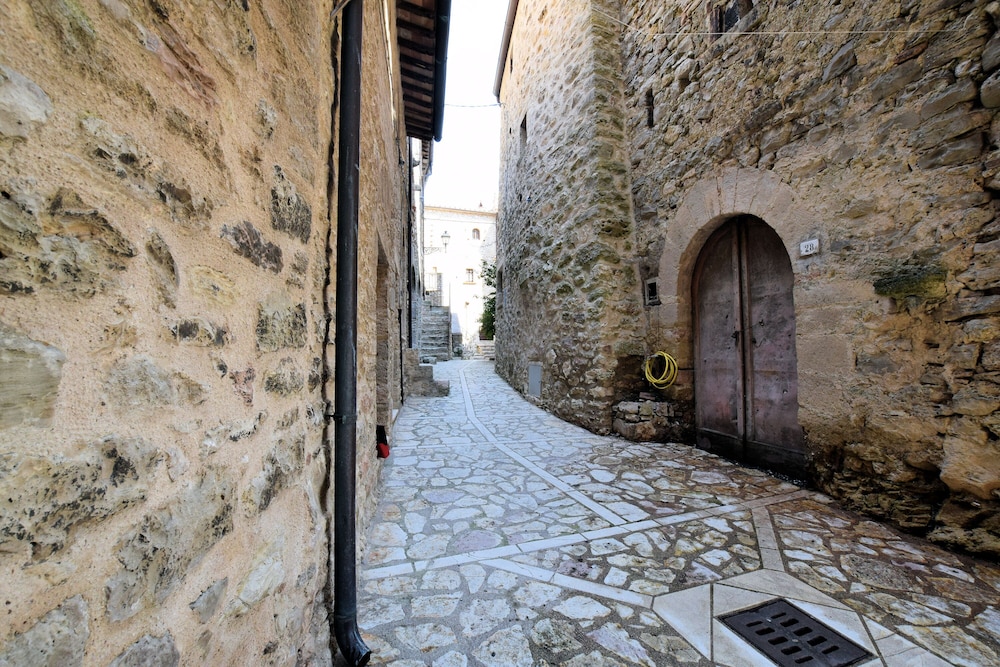 Photo 20
