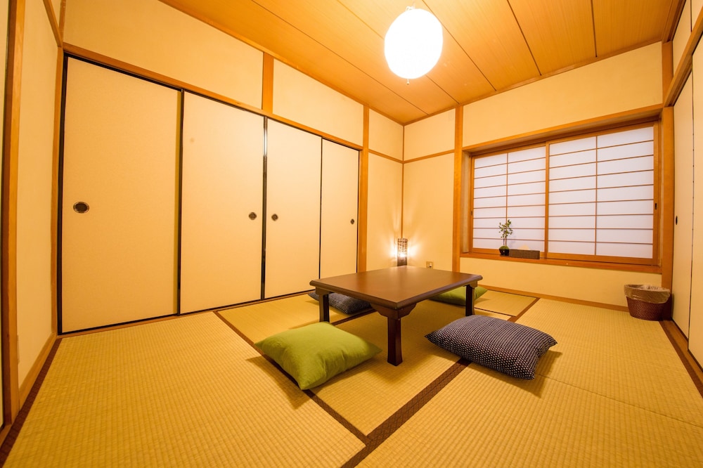 Hiroshima Danbara Guesthouse by EXseed