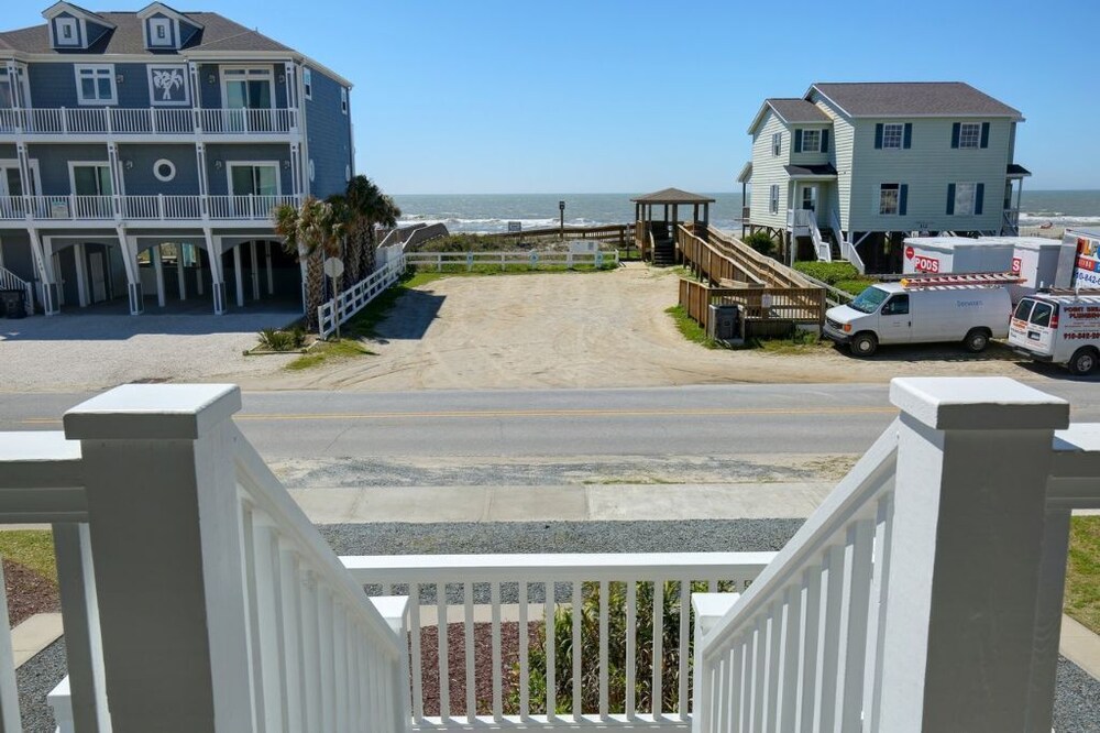 Slattisfaction - 6 Br Home