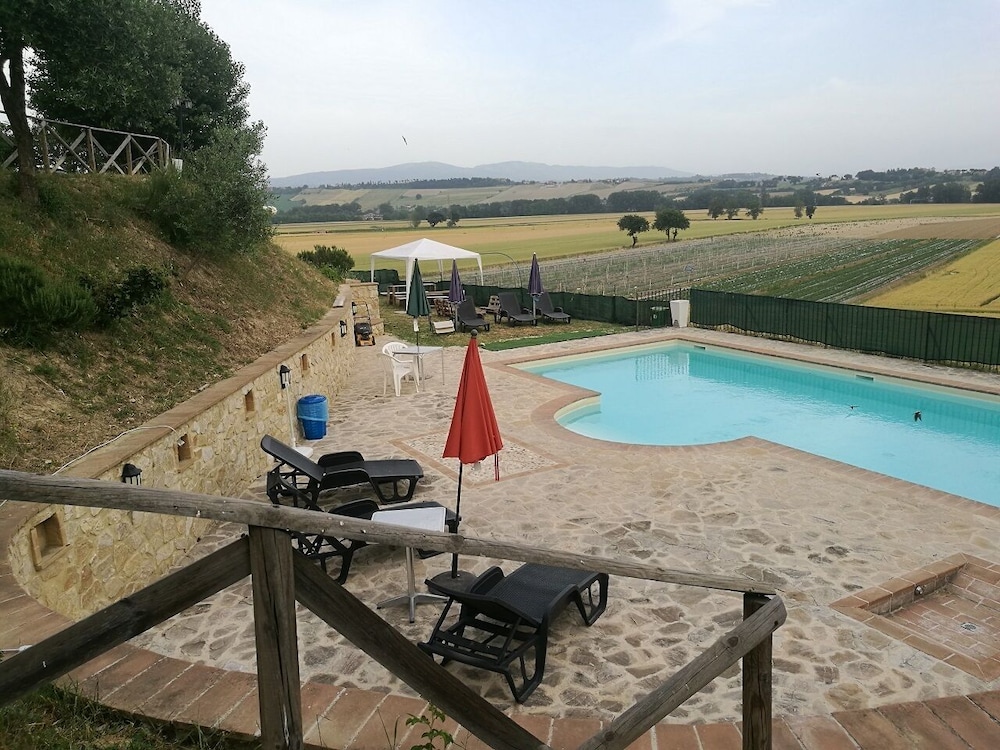 Apartment Camelia 1 Bedroom, Living Room, 4 Pax,60mq view 3