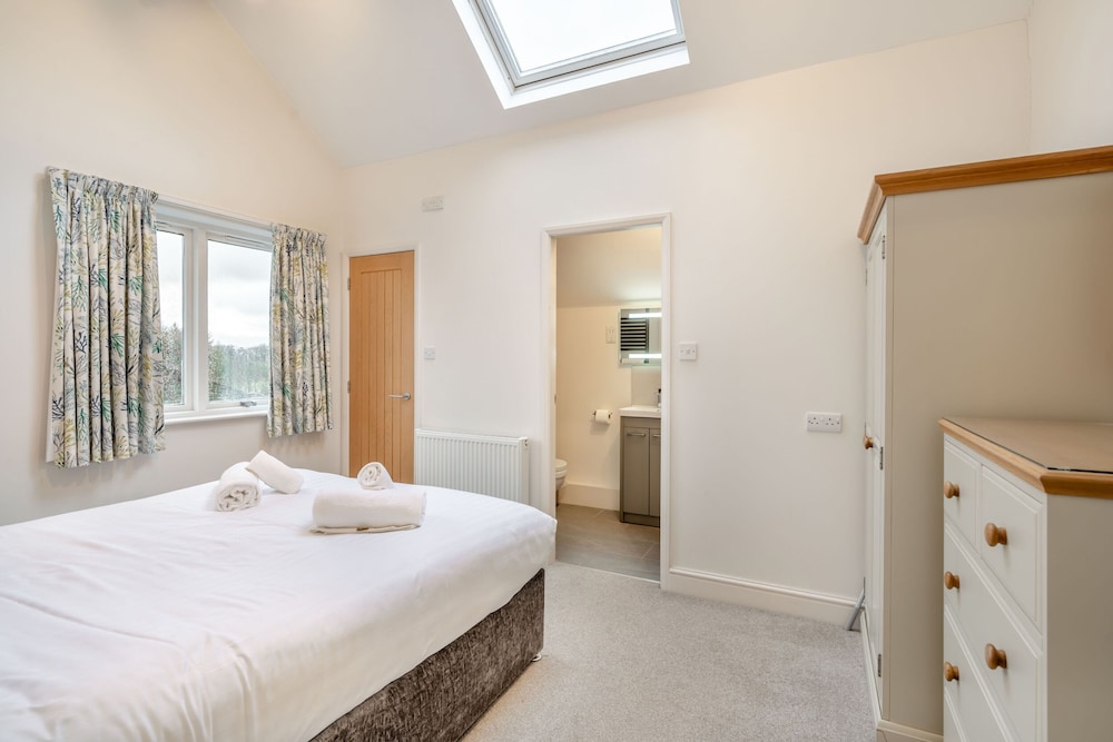 Hazel - Woodland Cottages
