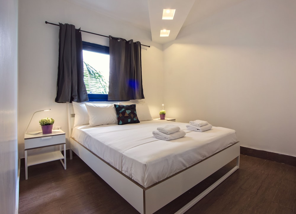 Shenkin Vilmar Apartments