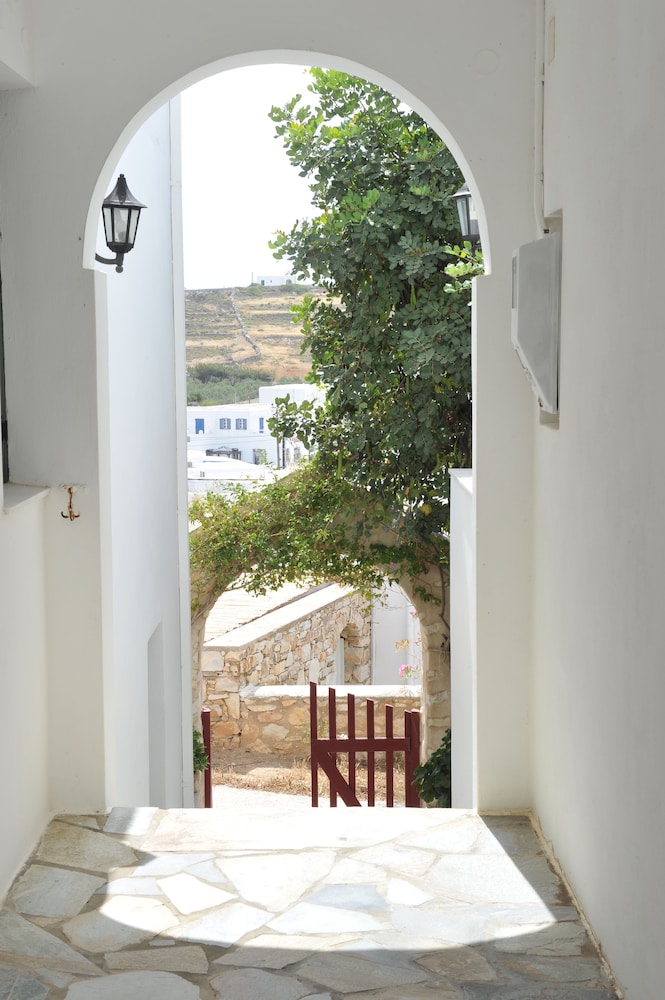 Rallis Apartments