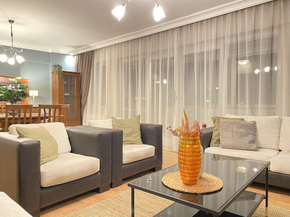 Missafir Sleek Flat in Nisantasi With Terrace