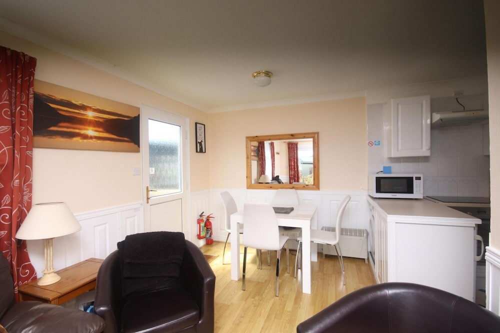7A Medmerry Park 2 Bedroom Chalet view 3