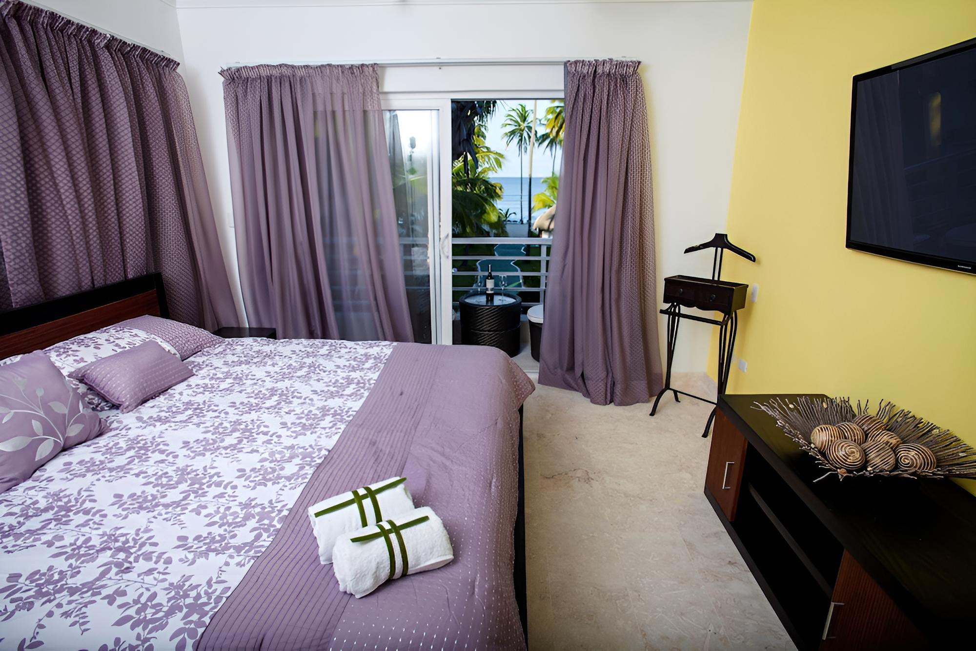 Chateau del Mar