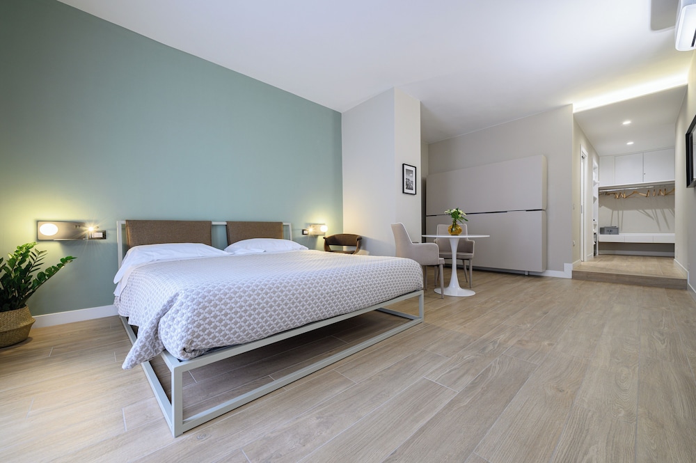 Alma Suites