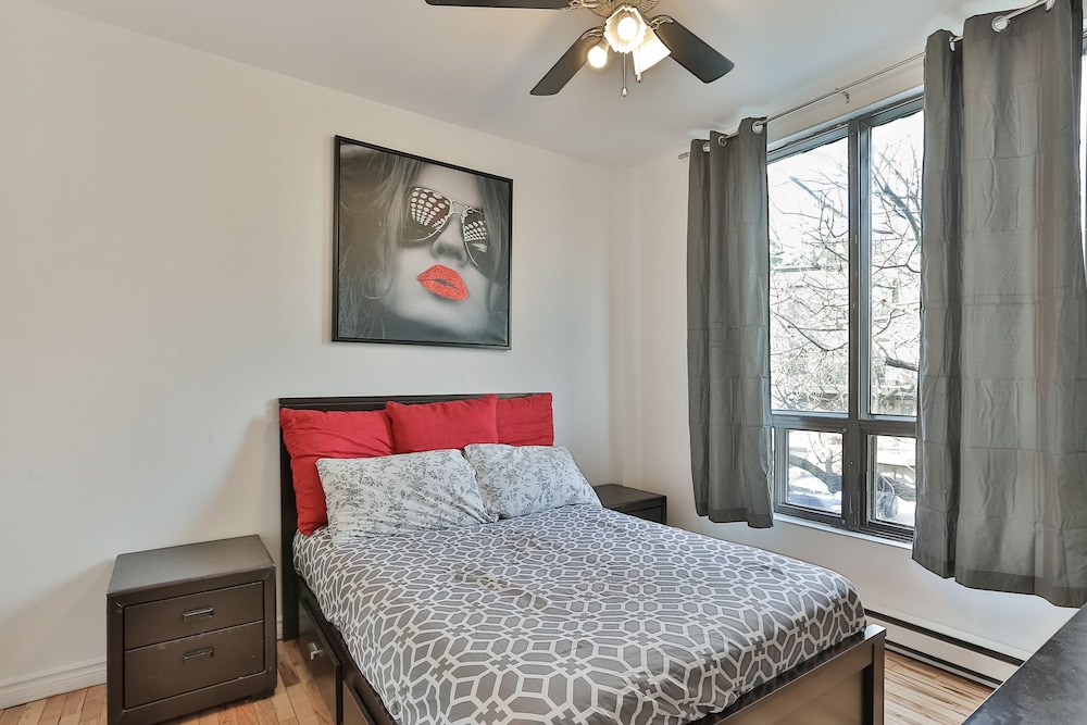 Destination Stays Griffintown Montreal - Image 4