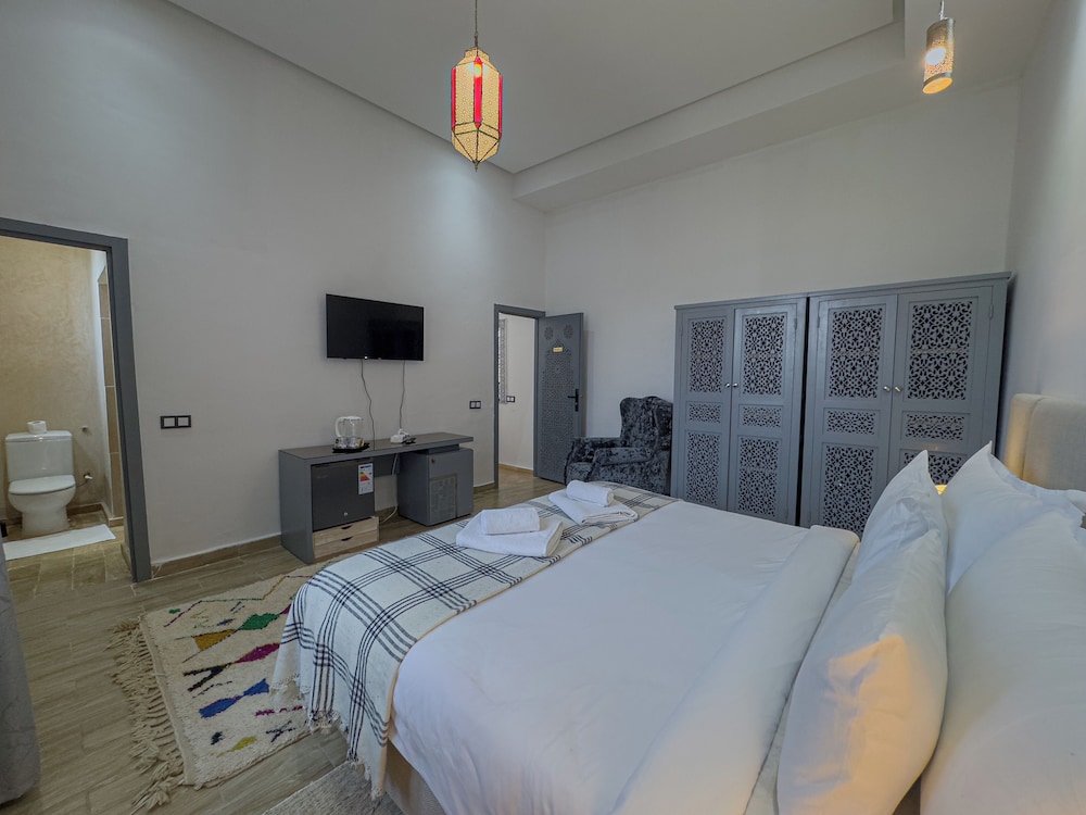 Riad Tonaroz Gold