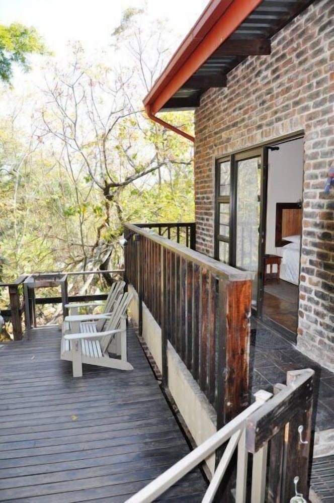 Lost Trail Bed and Breakfast