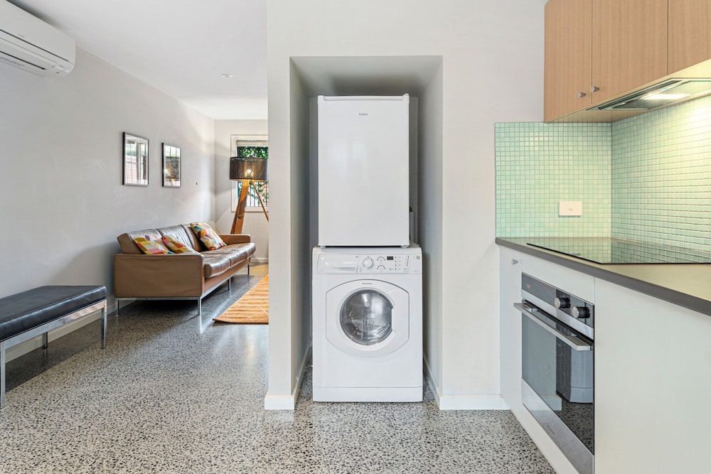 Convenient Bayside Living at the Edge of the City