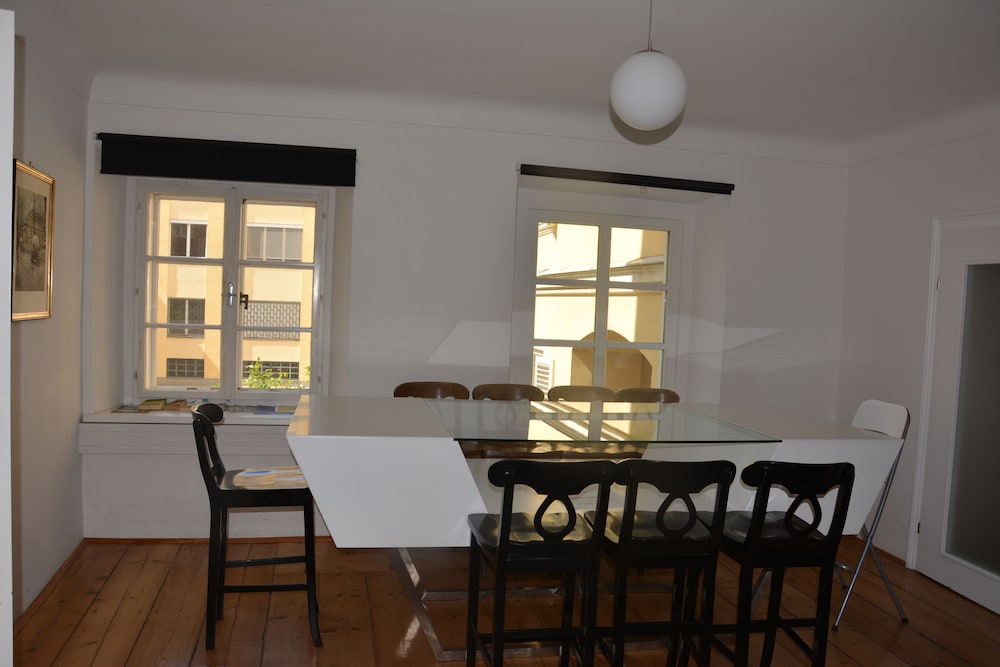 Hans-Sachs-Gasse 10
