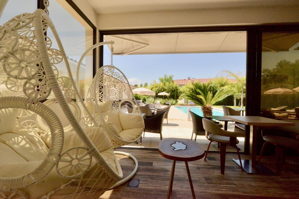 Mougins Vacations - Hotel Villa Sophia - Property Image 10