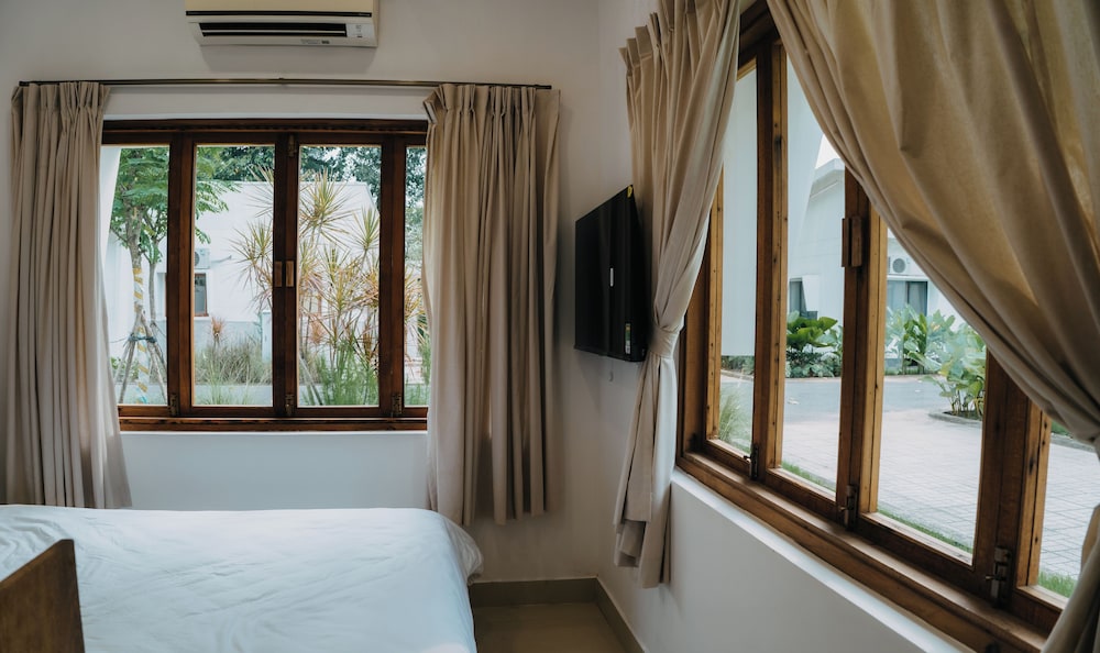Nong Lam Ecolodge