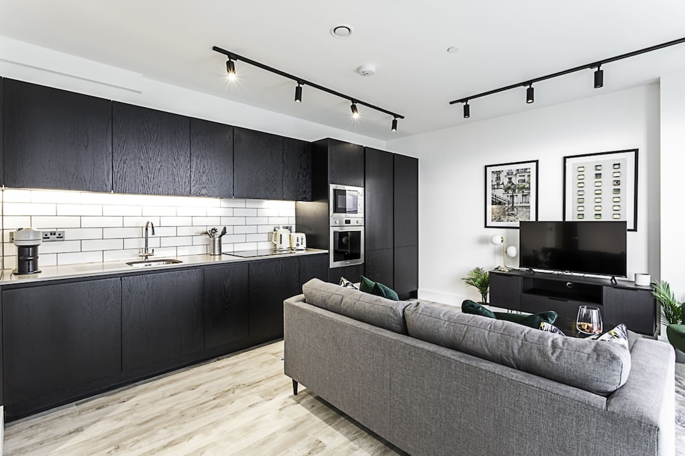 Icon Tower Flat Viii