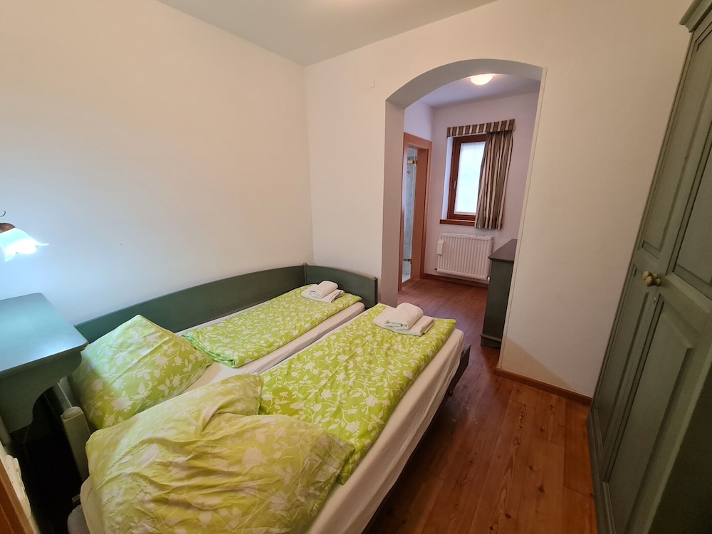 Wonderful Apartment With Views of the Slopes