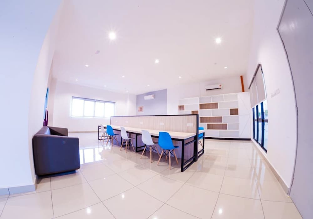 meeting & event spaces