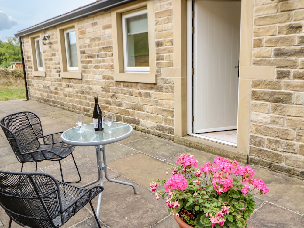 3 Barn Cottages