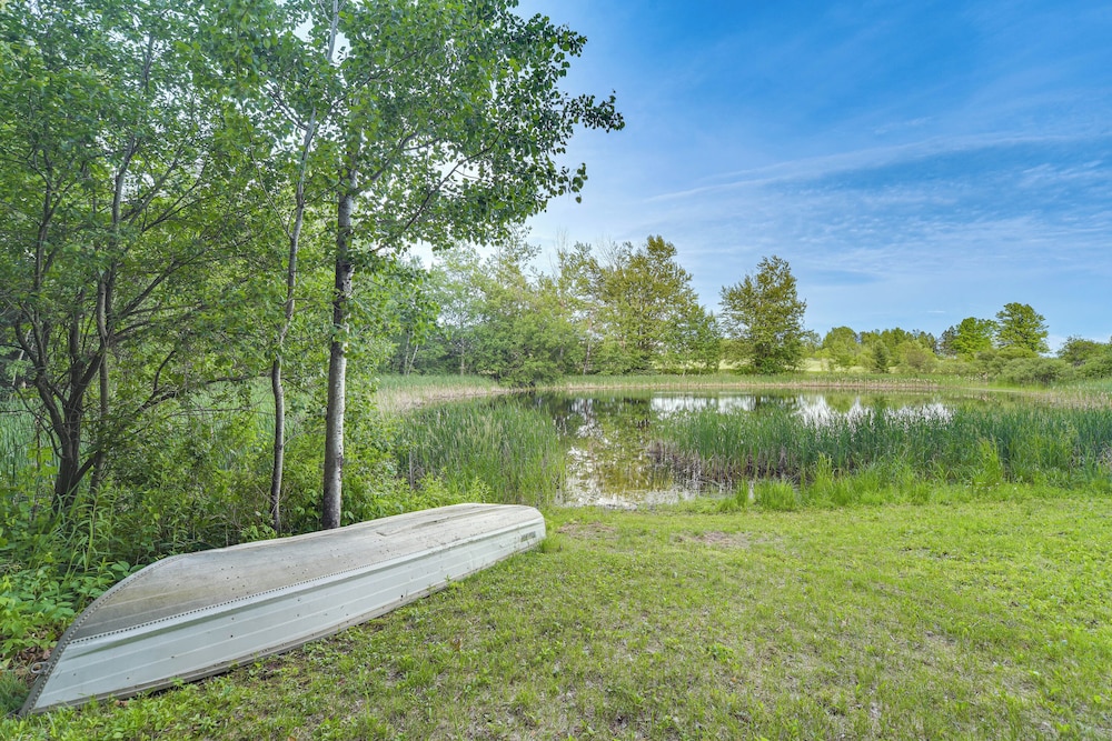 Authentic Log Cabin w/ Private Pond in Glidden