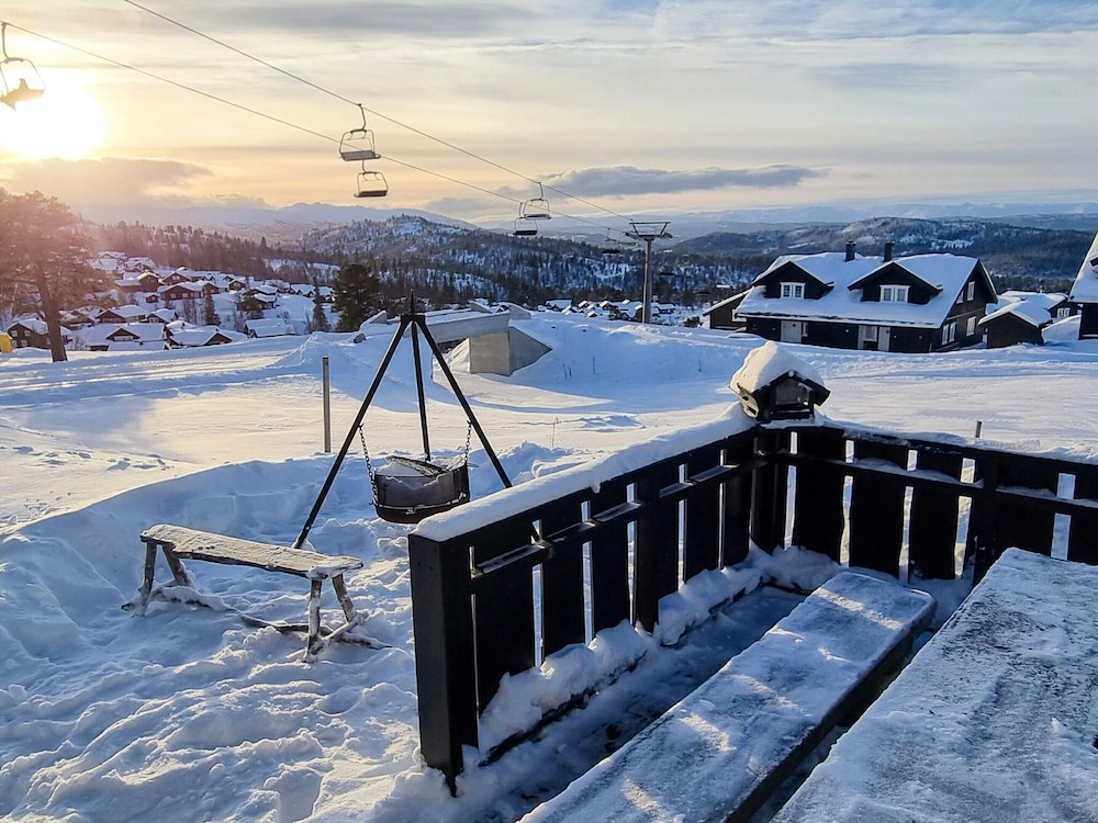 9 Person Holiday Home in Rauland