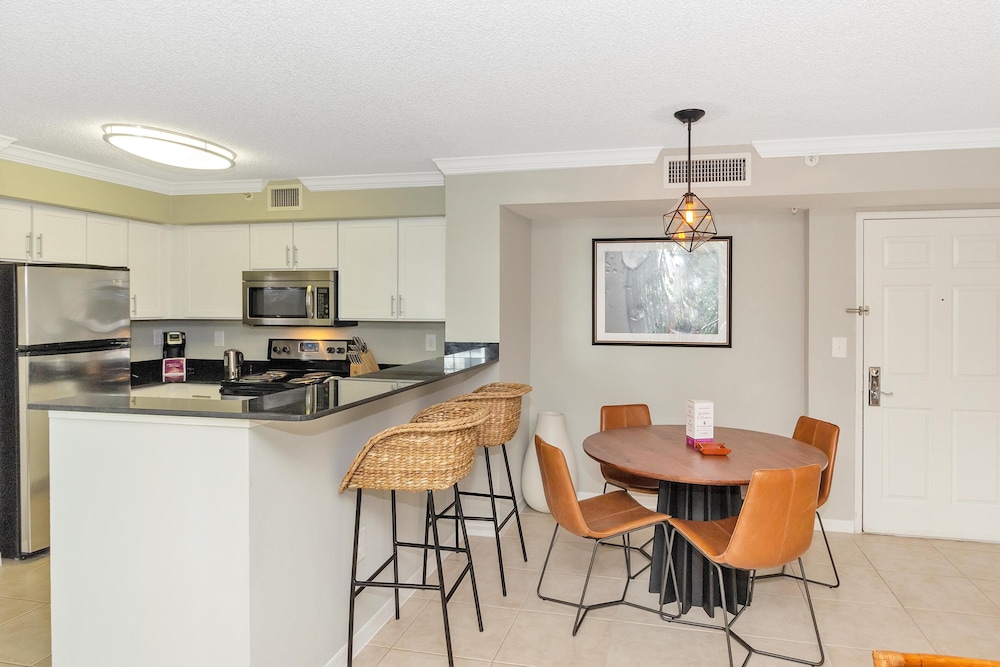 Dharma Home Suites Coral Gables at Gables Grand Plaza, 写真 10